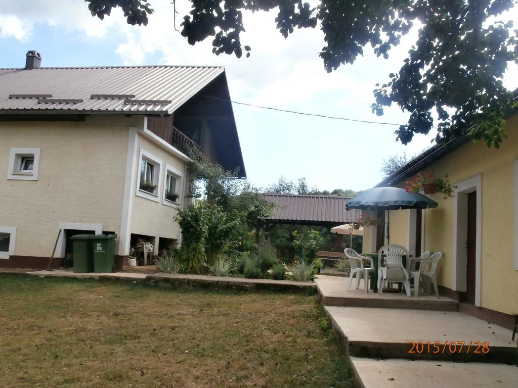 Rooms "Dragica" Otocac Exterior photo