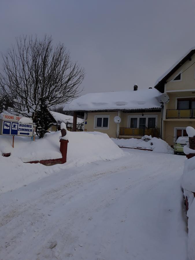 Rooms "Dragica" Otocac Exterior photo